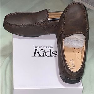 NORDSTROM KIDS Chocolate Faux Leather Loafer